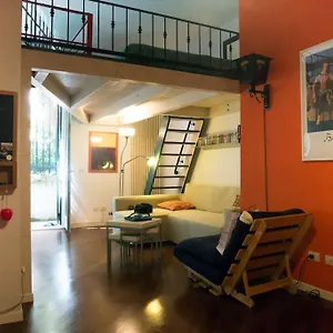 Avesella In Centro A , Bologna Italia